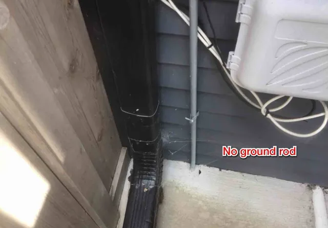 Grounding not verified, ground tag missing: photo 1 from a Chicago inspection report