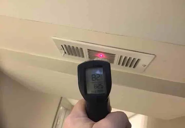 Basement runs 20 degrees colder on heat: photo 1 from a Chicago inspection report