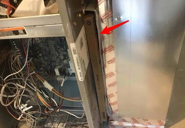 Furnace filter slot left open: photo 1 from a Chicago inspection report