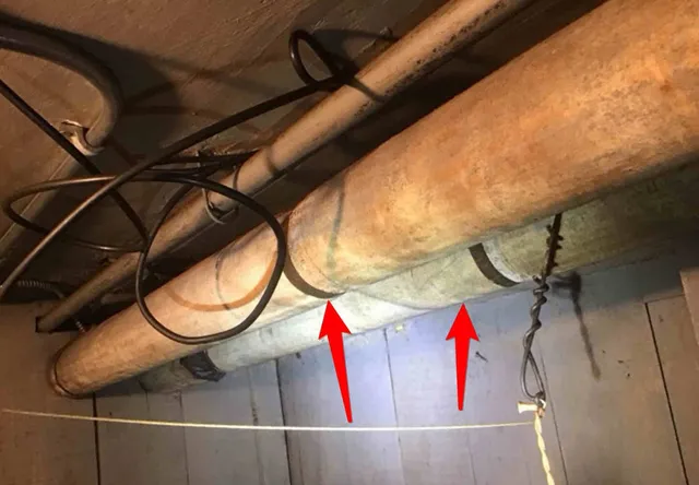 Possible asbestos pipe wrap: photo 1 from a Chicago inspection report
