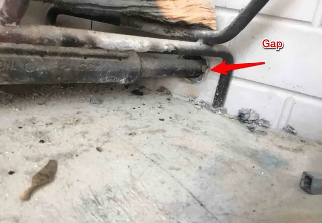 Gap around the gas line in the fireplace, soot in the flue: photo 2 from a Chicago inspection report